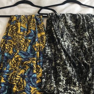 Lot of 2 xs Lularoe maxi skirts EUC